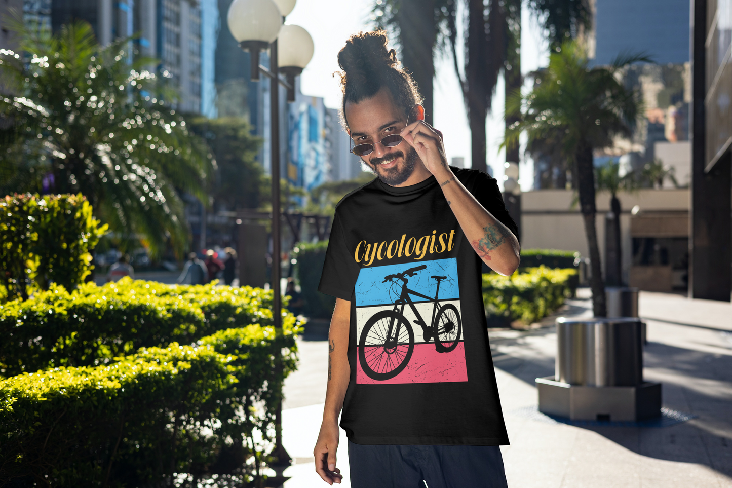 "Cycologist": The Ultimate Cycling Classic T-shirt for Men